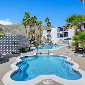 4* Hotel The Dunes